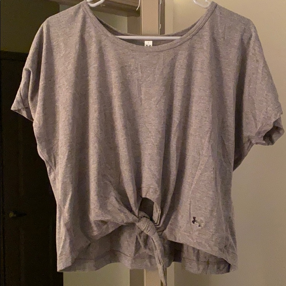 NWT UNDER ARMOUR FRONT TIE CROP TOP SIZE XL